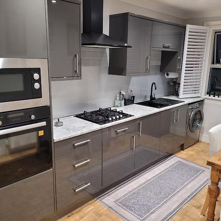 Parkview Apartment Истбурн Экстерьер фото